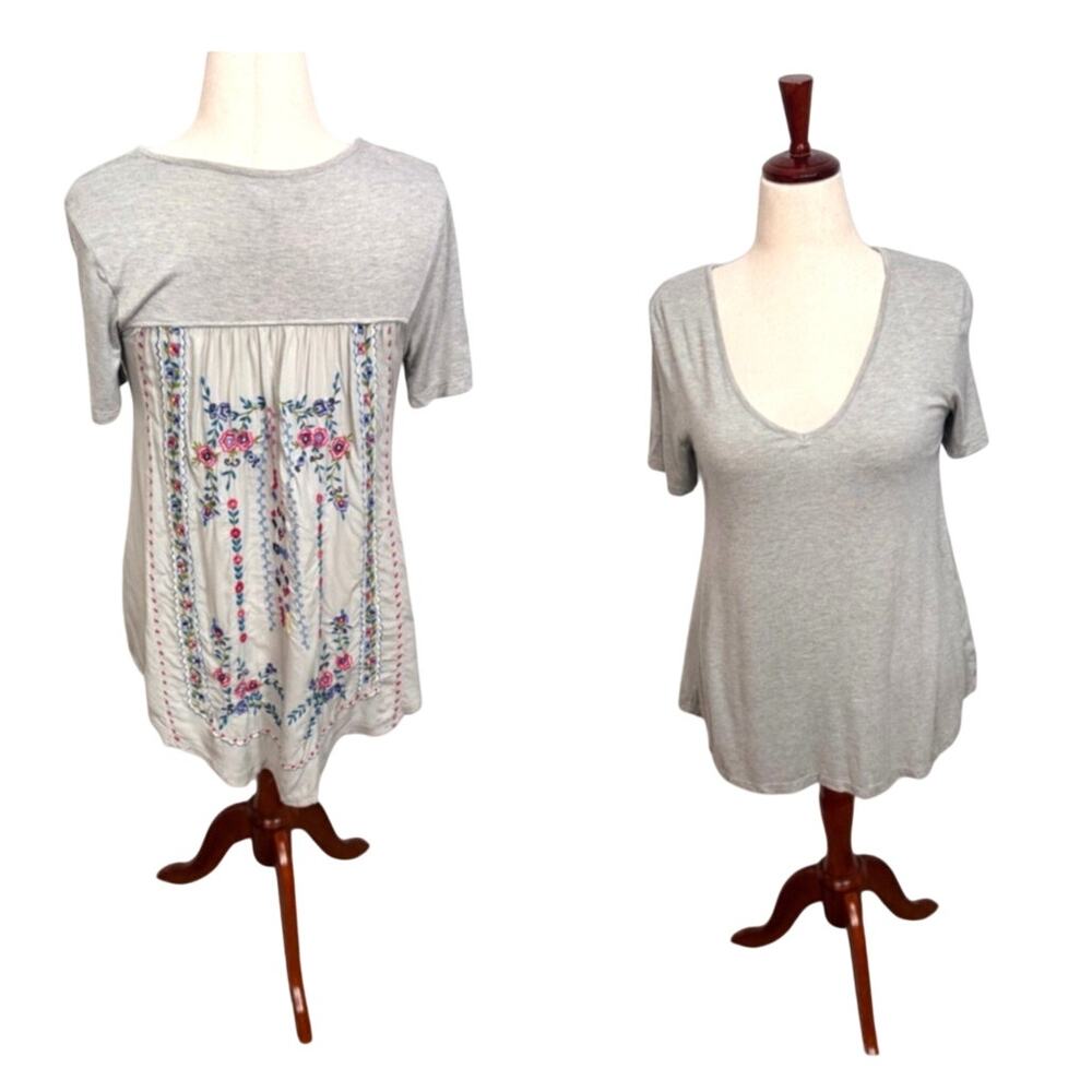 Caite embroidered back tunic top gray knit boho loose fit v-neck short sleeve S